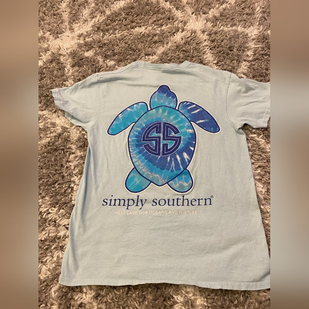 Simply Southern Turtle tshirt blue size small